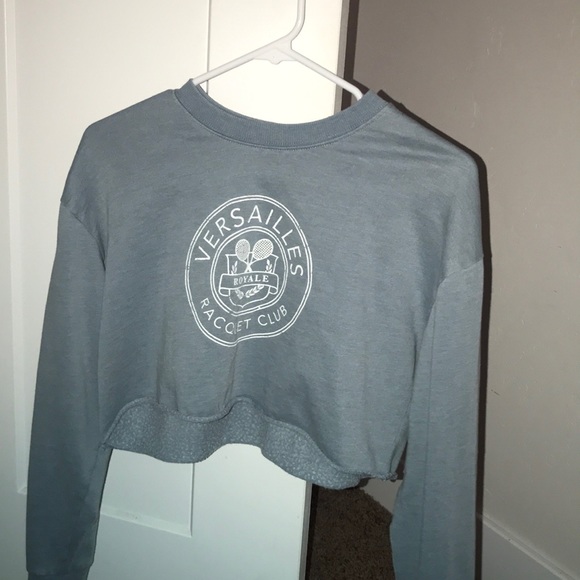 Blueish grey cropped shirt! - Picture 2 of 3